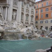  Trevi Fountian, Rome